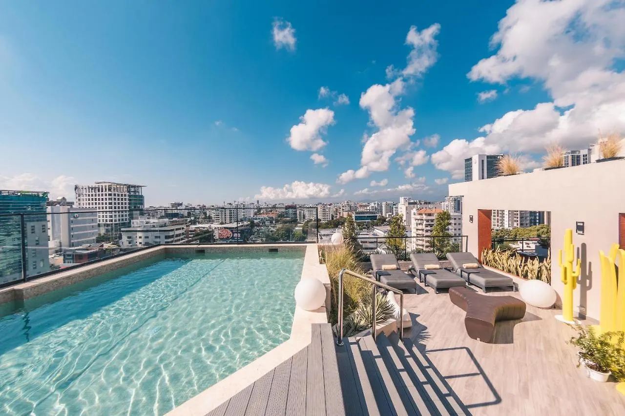 Fully Serviced Apartment At Regatta Living - 2G Santo Domingo