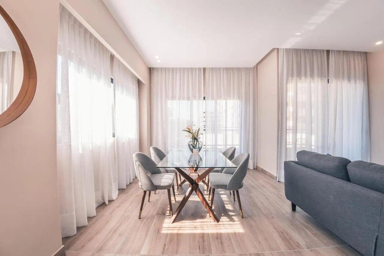 Fully Serviced Apartment At Regatta Living - 2G Santo Domingo 0*,